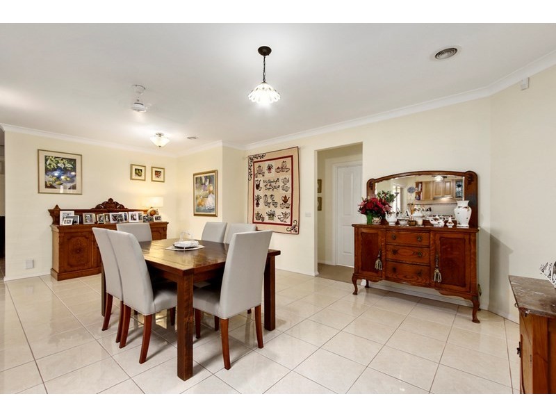 42 Kingsburgh Lane, Lilydale VIC 3140