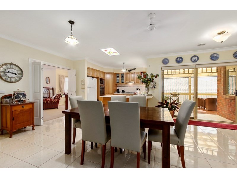 42 Kingsburgh Lane, Lilydale VIC 3140