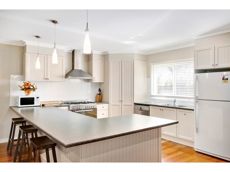 9A Geoffrey Drive, Kilsyth VIC 3137