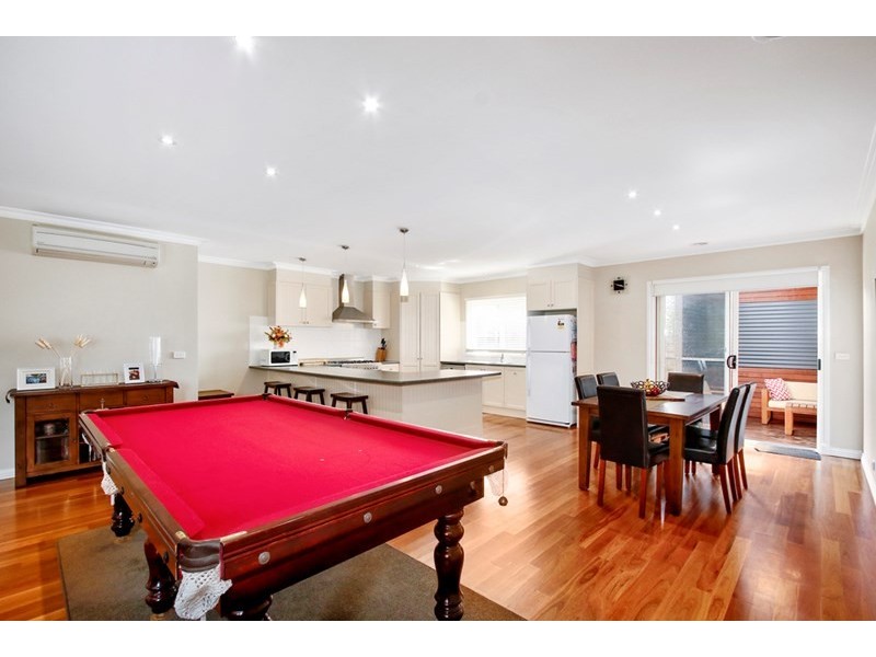 9A Geoffrey Drive, Kilsyth VIC 3137