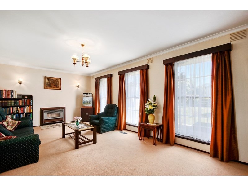 38 Erskine Ridge, Mooroolbark VIC 3138