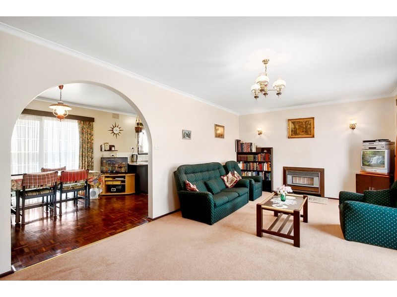 38 Erskine Ridge, Mooroolbark VIC 3138