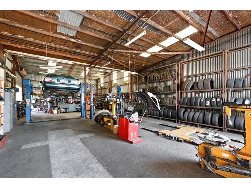 1490 Warburton Highway, Woori Yallock VIC 3139