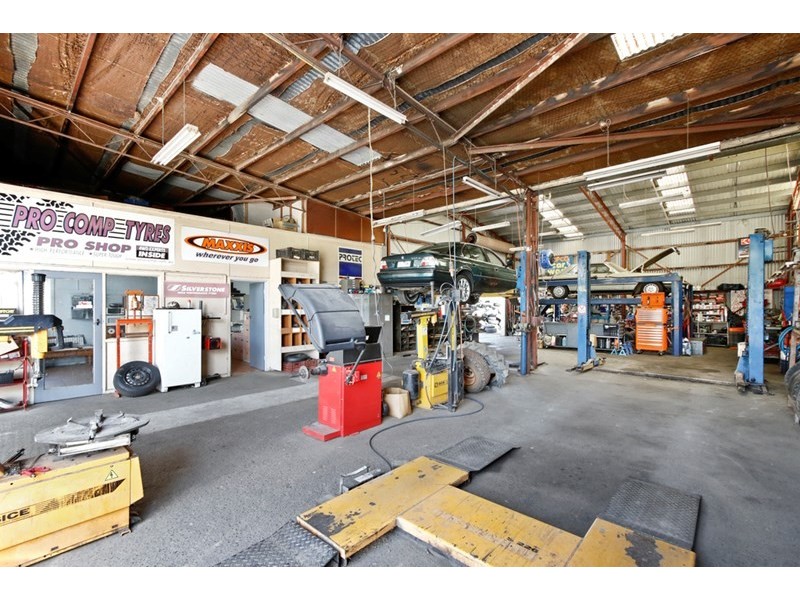 1490 Warburton Highway, Woori Yallock VIC 3139