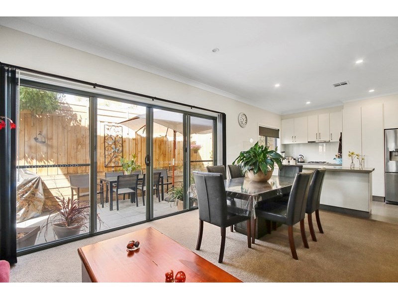 2 Fanning Close, Lilydale VIC 3140