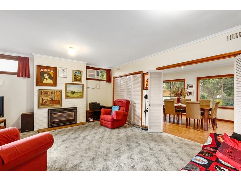 12 Lemon Grove, Nunawading VIC 3131