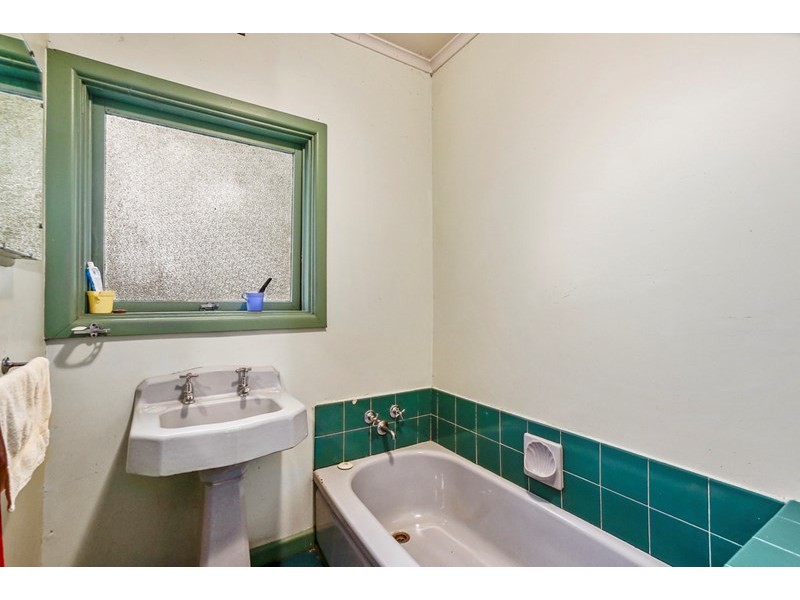 12 Lemon Grove, Nunawading VIC 3131