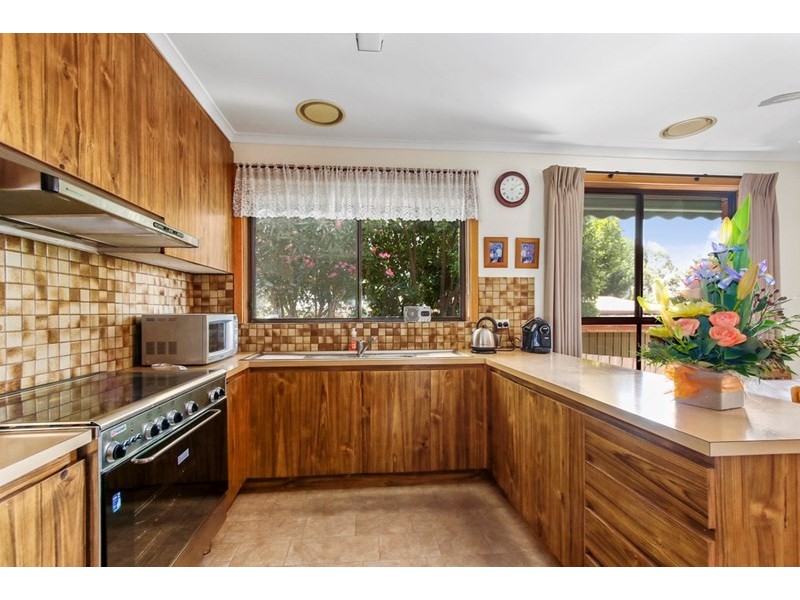 6 Greenglades Court, Wandin North VIC 3139