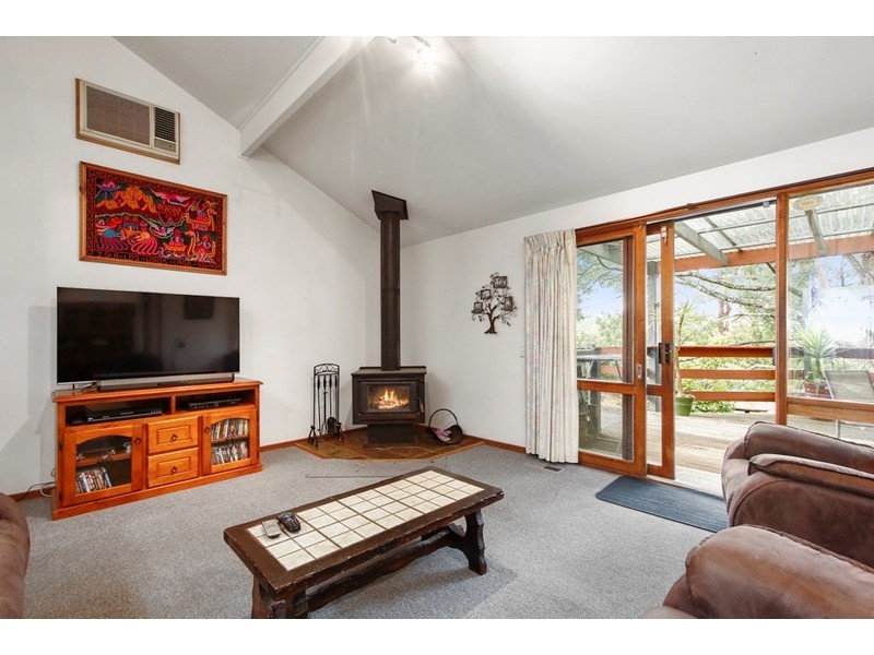 14 Benton Road, Healesville VIC 3777