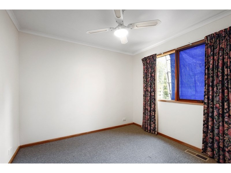 14 Benton Road, Healesville VIC 3777