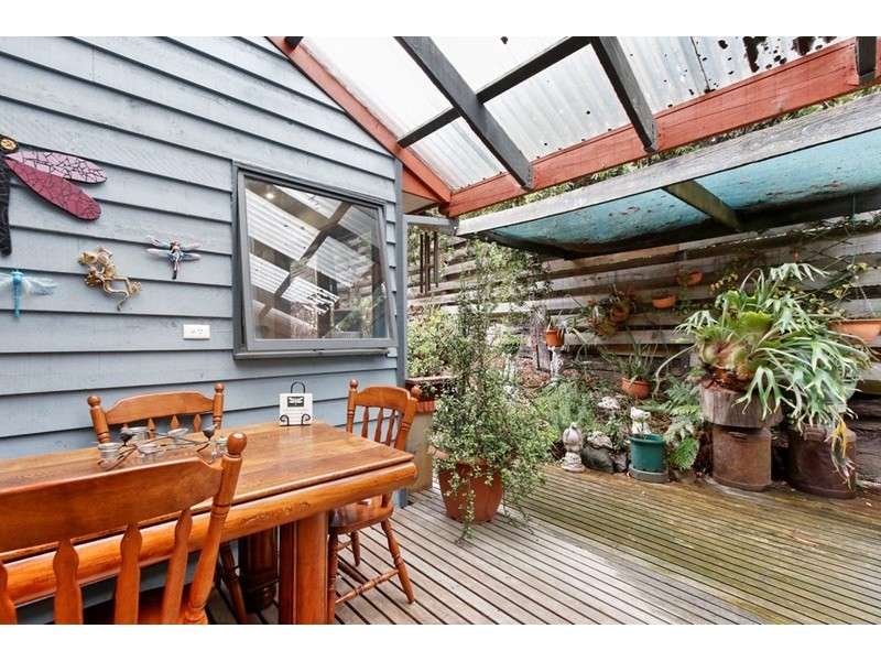14 Benton Road, Healesville VIC 3777