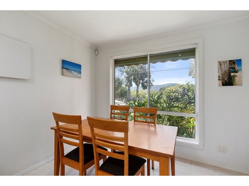 9 Elms Road, Mooroolbark VIC 3138