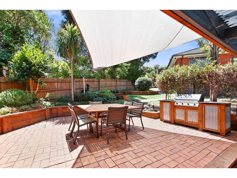 9 Elms Road, Mooroolbark VIC 3138