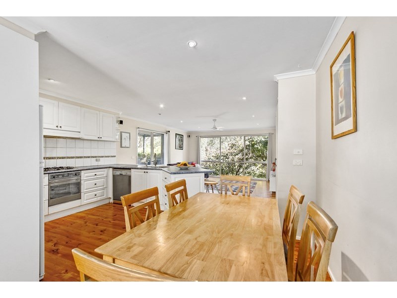 19 Greengable Court, Croydon Hills VIC 3136