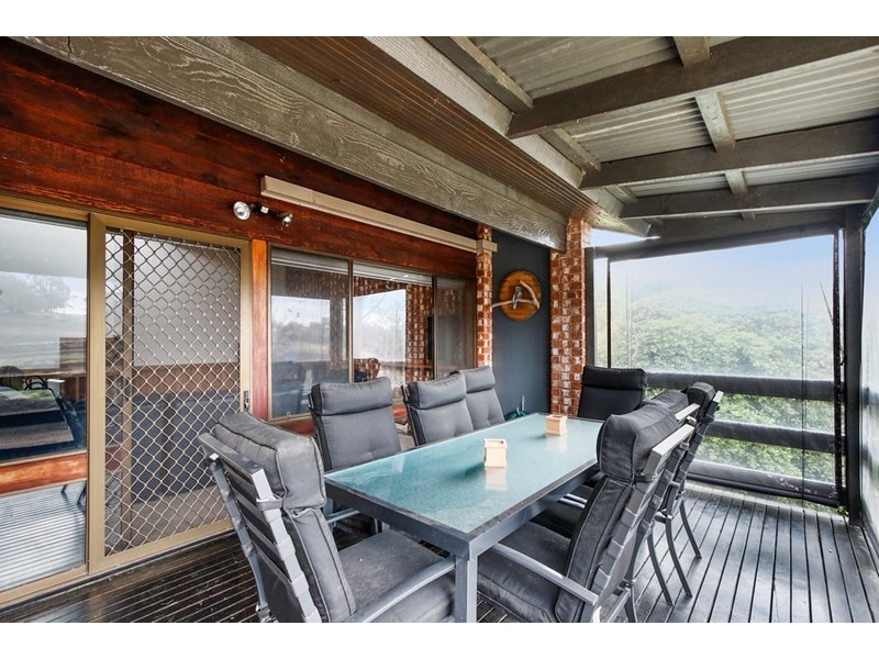 28 The Wallaby Run, Chirnside Park VIC 3116