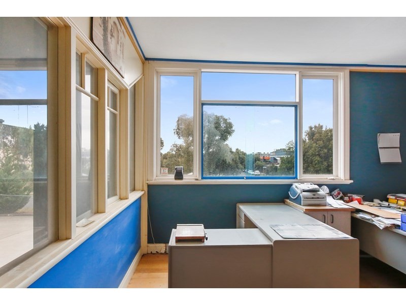 15 Southfork Drive, Kilsyth South VIC 3137