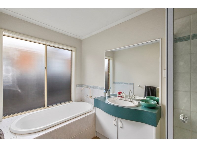 4 Banker Court, Lilydale VIC 3140