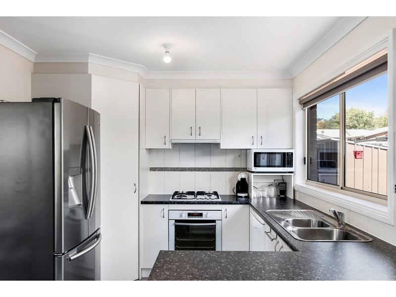 2/13 Slevin Street, Lilydale VIC 3140