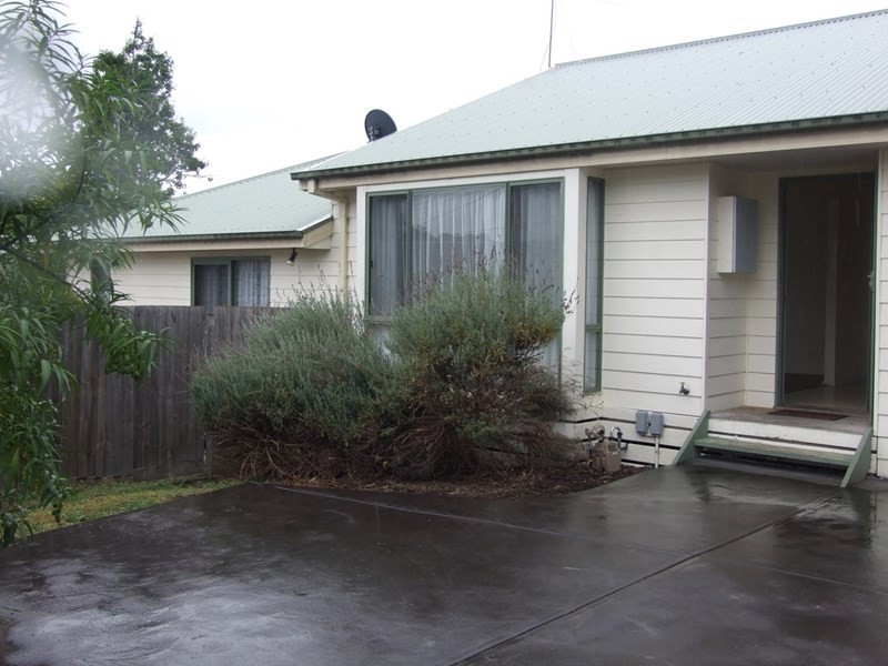 1/28 Kalimna Street, Mooroolbark VIC 3138