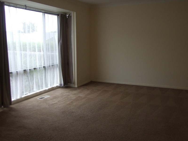 1/28 Kalimna Street, Mooroolbark VIC 3138