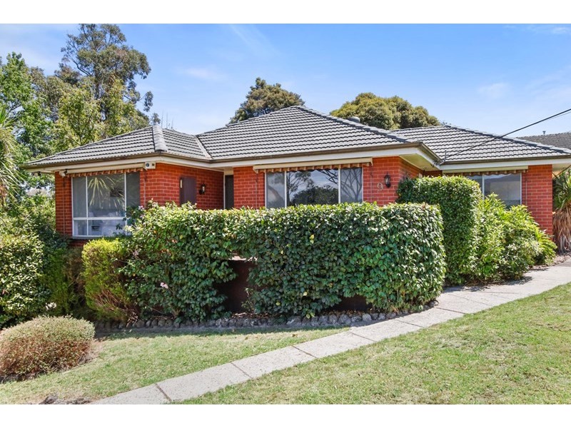 9 Elms Road, Mooroolbark VIC 3138