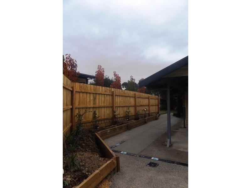 9A Railway Road, Seville VIC 3139