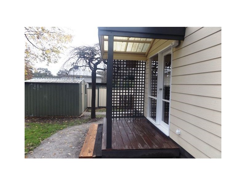 9A Railway Road, Seville VIC 3139