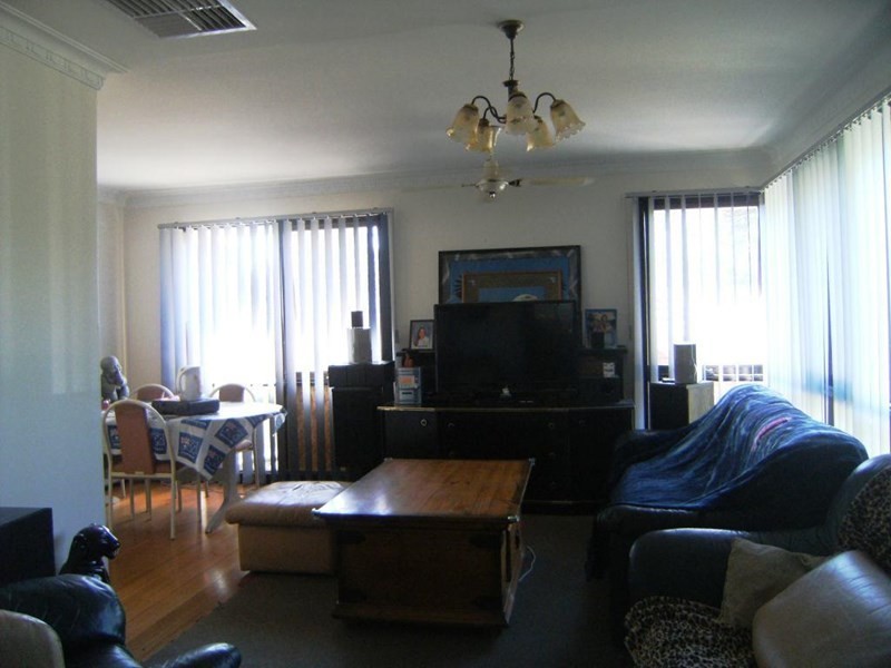 70 Lee Ann Crescent, Croydon VIC 3136