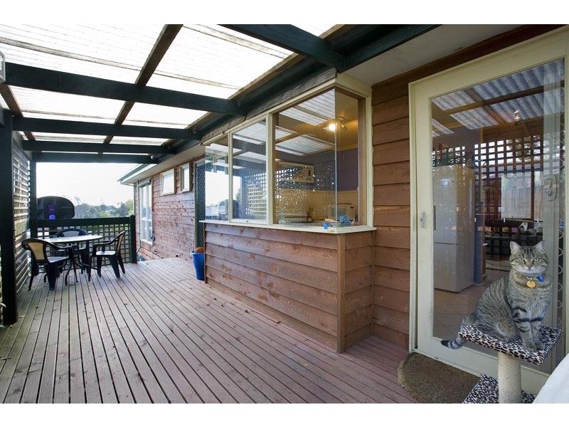 51 Sugarloaf Drive, Chirnside Park VIC 3116