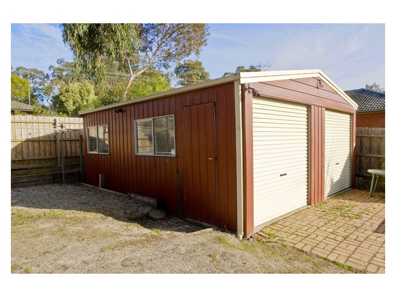 47 Hawthory Road, Kilsyth VIC 3137