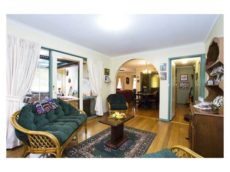 32 Connors Flat Road, Wandin North VIC 3139