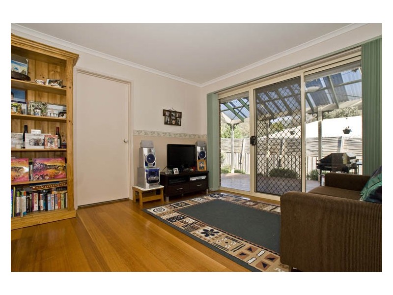 25 Bristol Crescent, Lilydale VIC 3140
