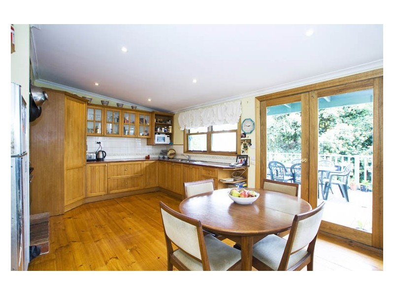 9 Symons Street, Healesville VIC 3777