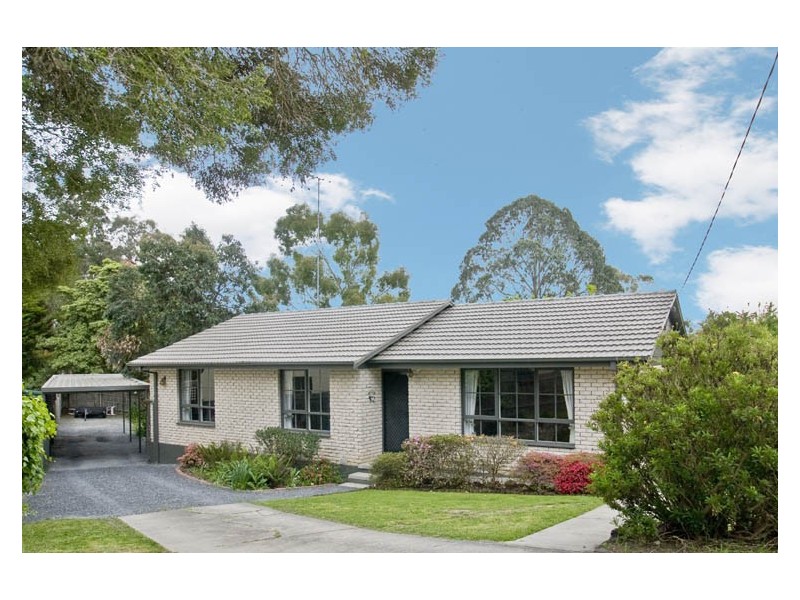 127 Victoria Road, Chirnside Park VIC 3116