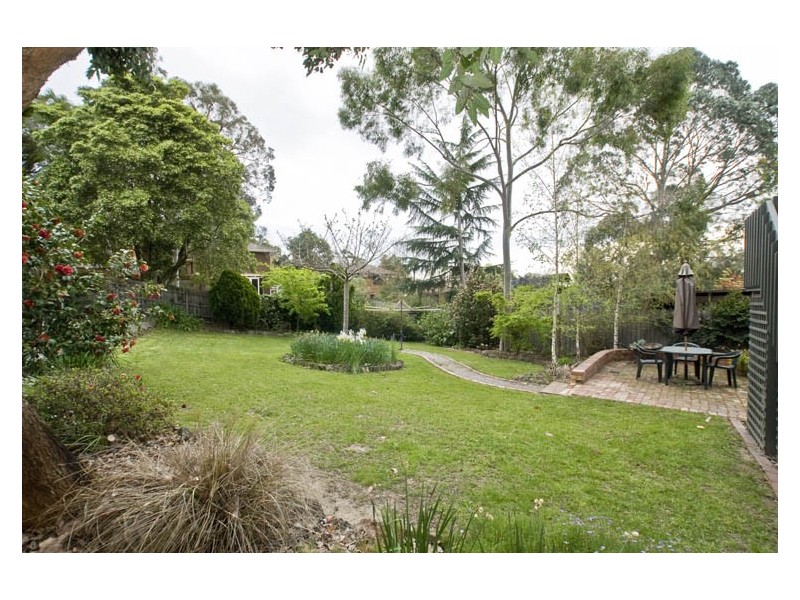 127 Victoria Road, Chirnside Park VIC 3116