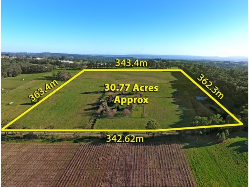25 Koala Road, Seville VIC 3139