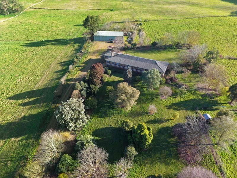 25 Koala Road, Seville VIC 3139