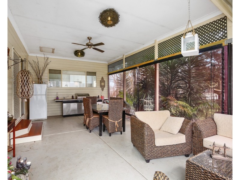 12 Sebire Avenue, Wandin North VIC 3139