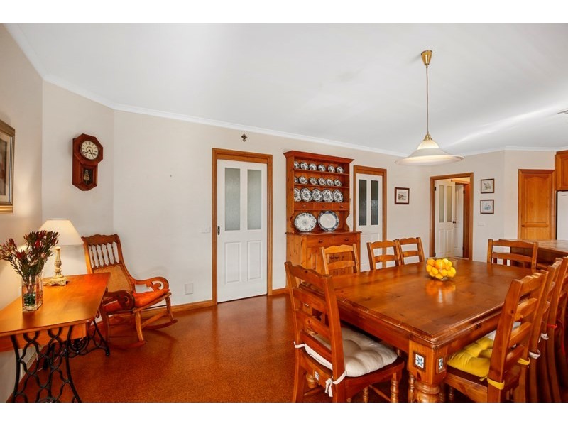 24 Chester Street, Lilydale VIC 3140