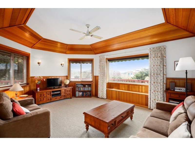 24 Chester Street, Lilydale VIC 3140