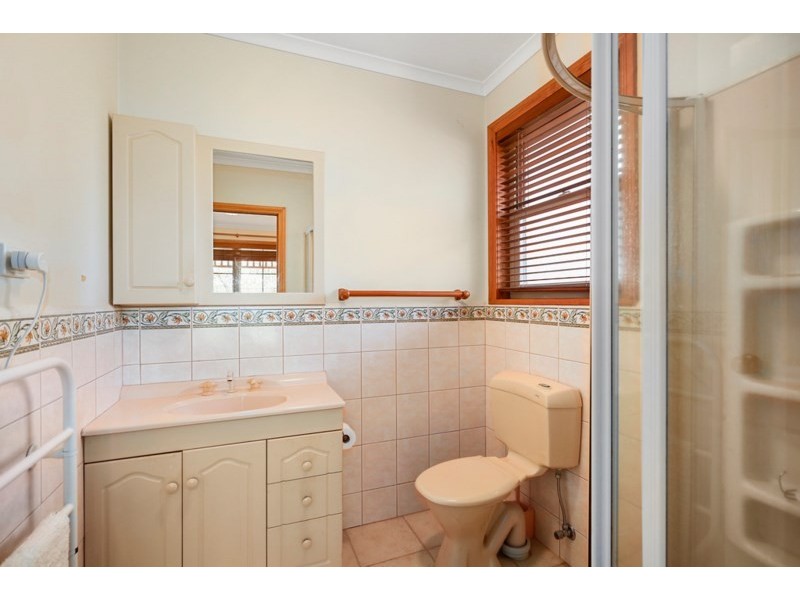 24 Chester Street, Lilydale VIC 3140