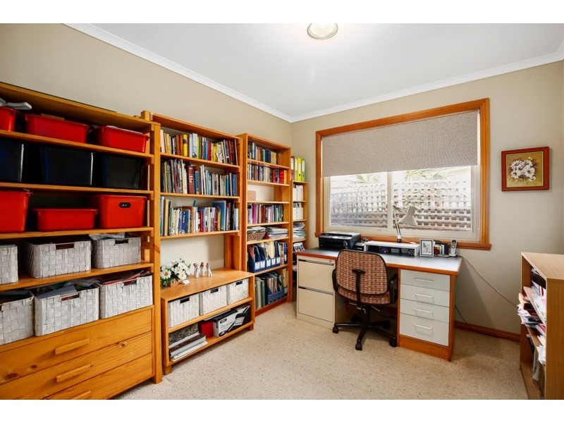 24 Chester Street, Lilydale VIC 3140