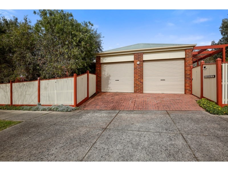 24 Chester Street, Lilydale VIC 3140