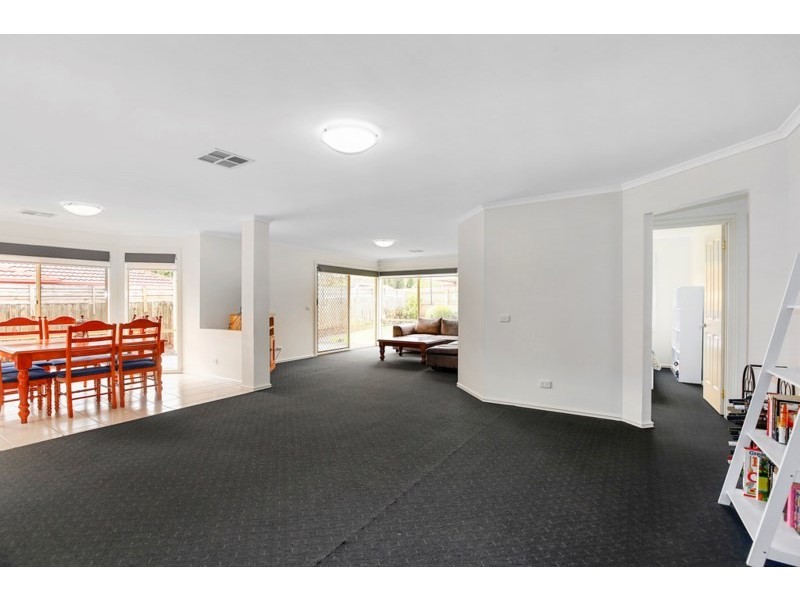 7 Baystone Place, Lilydale VIC 3140