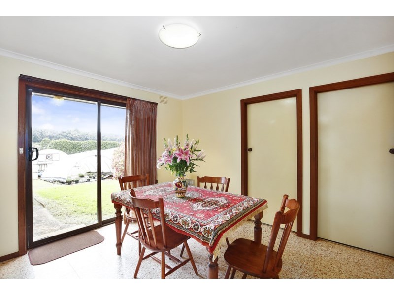 16 Wiseman Road, Silvan VIC 3795