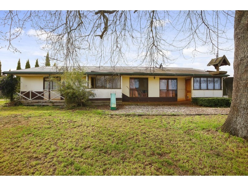 16 Wiseman Road, Silvan VIC 3795