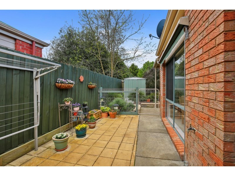 26 Chatswood Grove, Chirnside Park VIC 3116