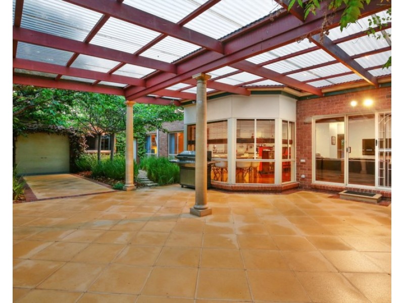 19 Clarkedale Rise, Kilsyth South VIC 3137