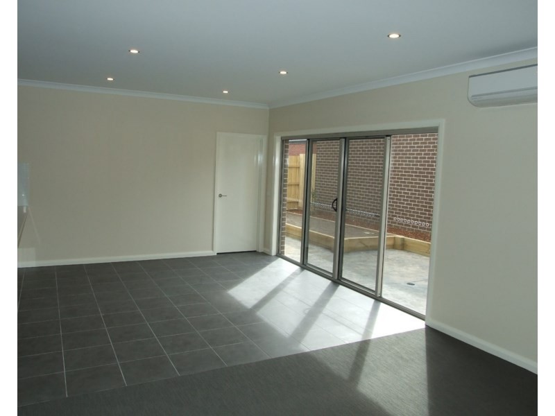 1/537 Mt Dandenong Road, Kilsyth VIC 3137