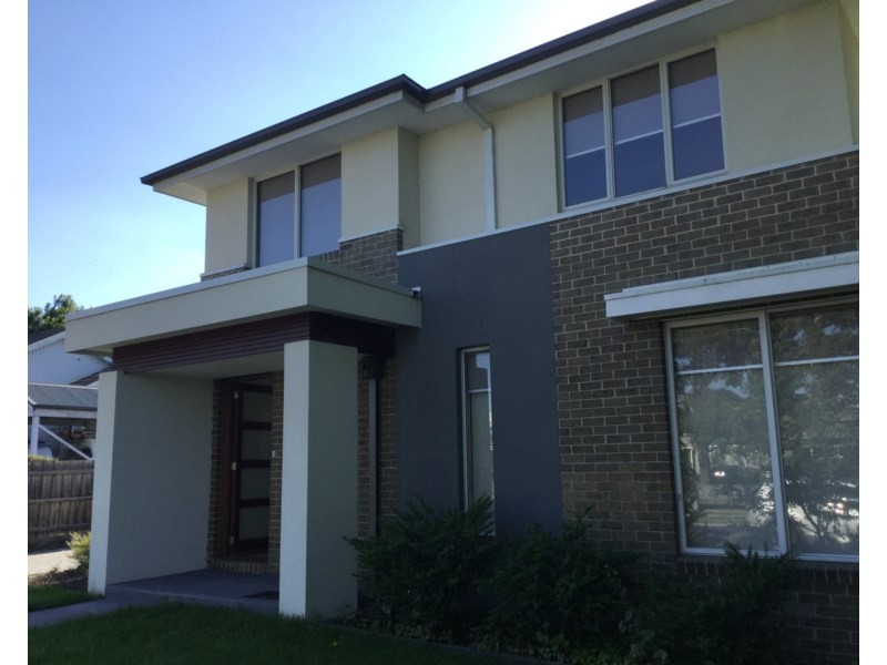 1/83 Cavehill Road, Lilydale VIC 3140